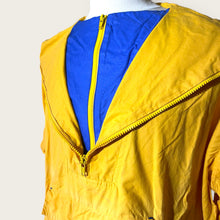 Load image into Gallery viewer, Camel Windbreaker - L
