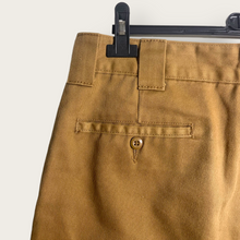 Load image into Gallery viewer, Dickies Trousers - M
